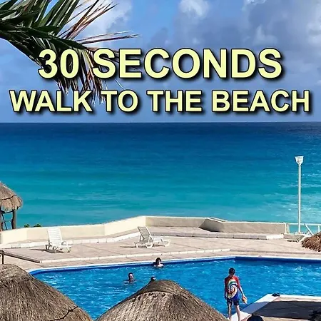 Cancun Oceanfront, Entire Apartment